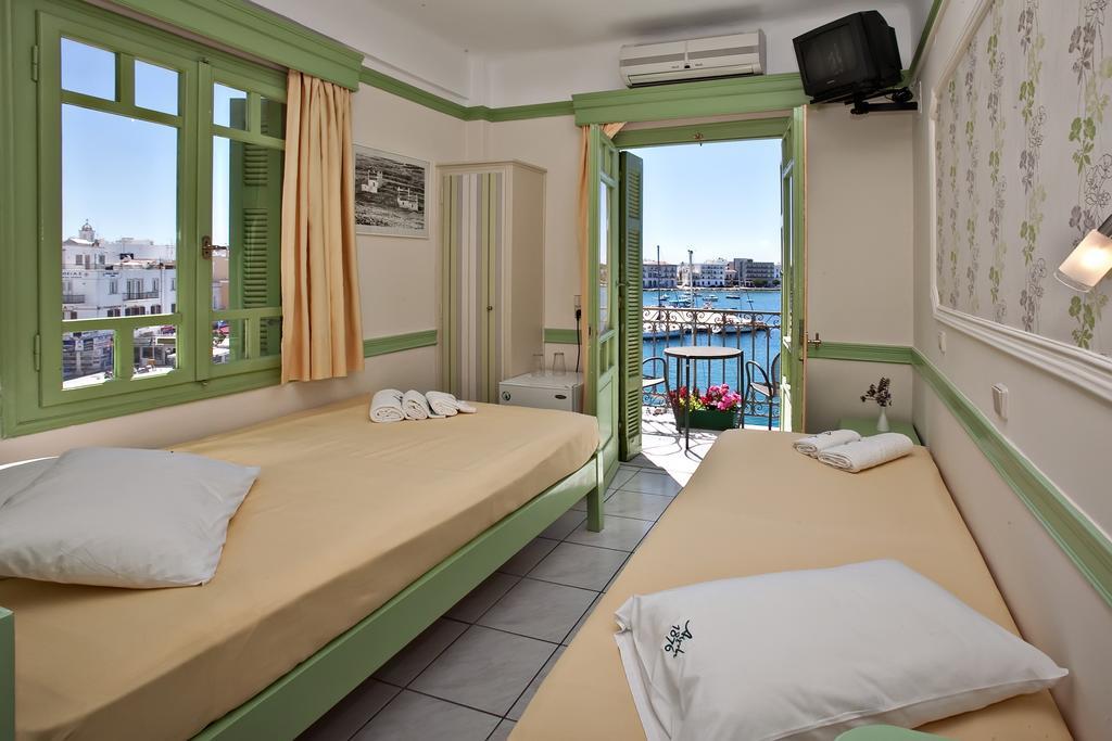 Aegli 1876 Hotell Tínos Rum bild