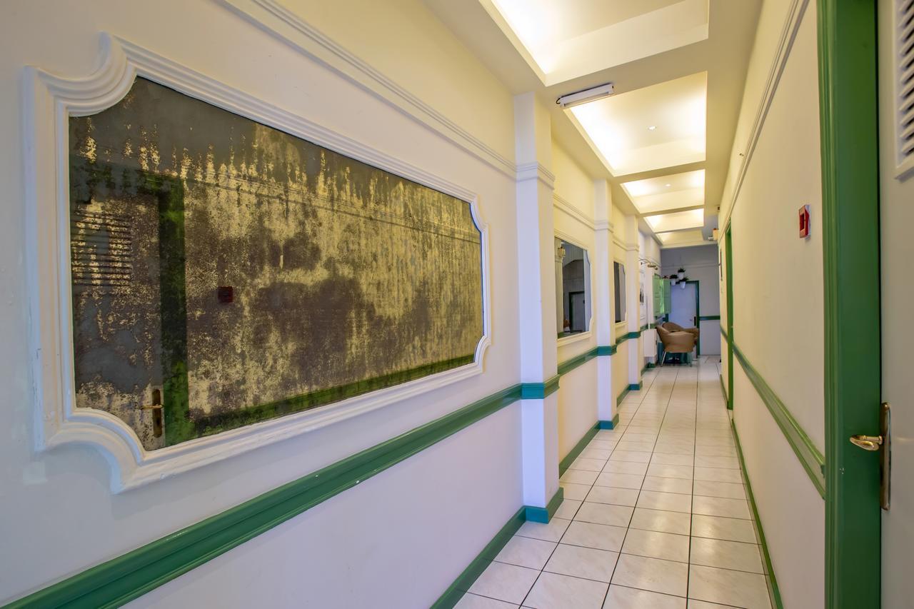 Aegli 1876 Hotell Tínos Exteriör bild